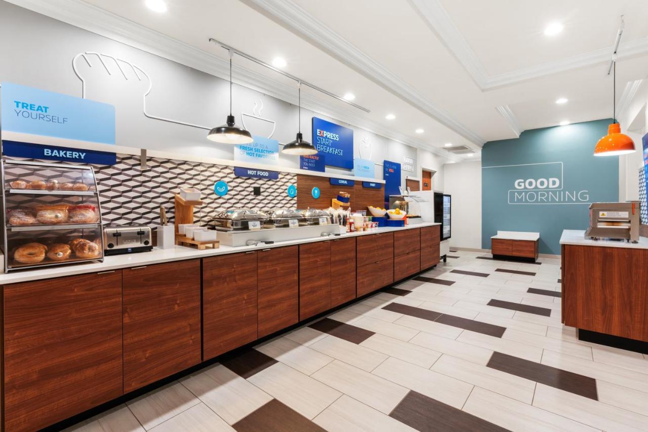 Holiday Inn Express & Suites Klamath Falls Central By Ihg Esterno foto