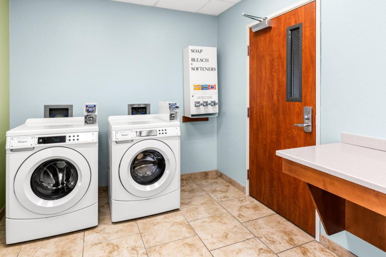 Holiday Inn Express & Suites Klamath Falls Central By Ihg Esterno foto
