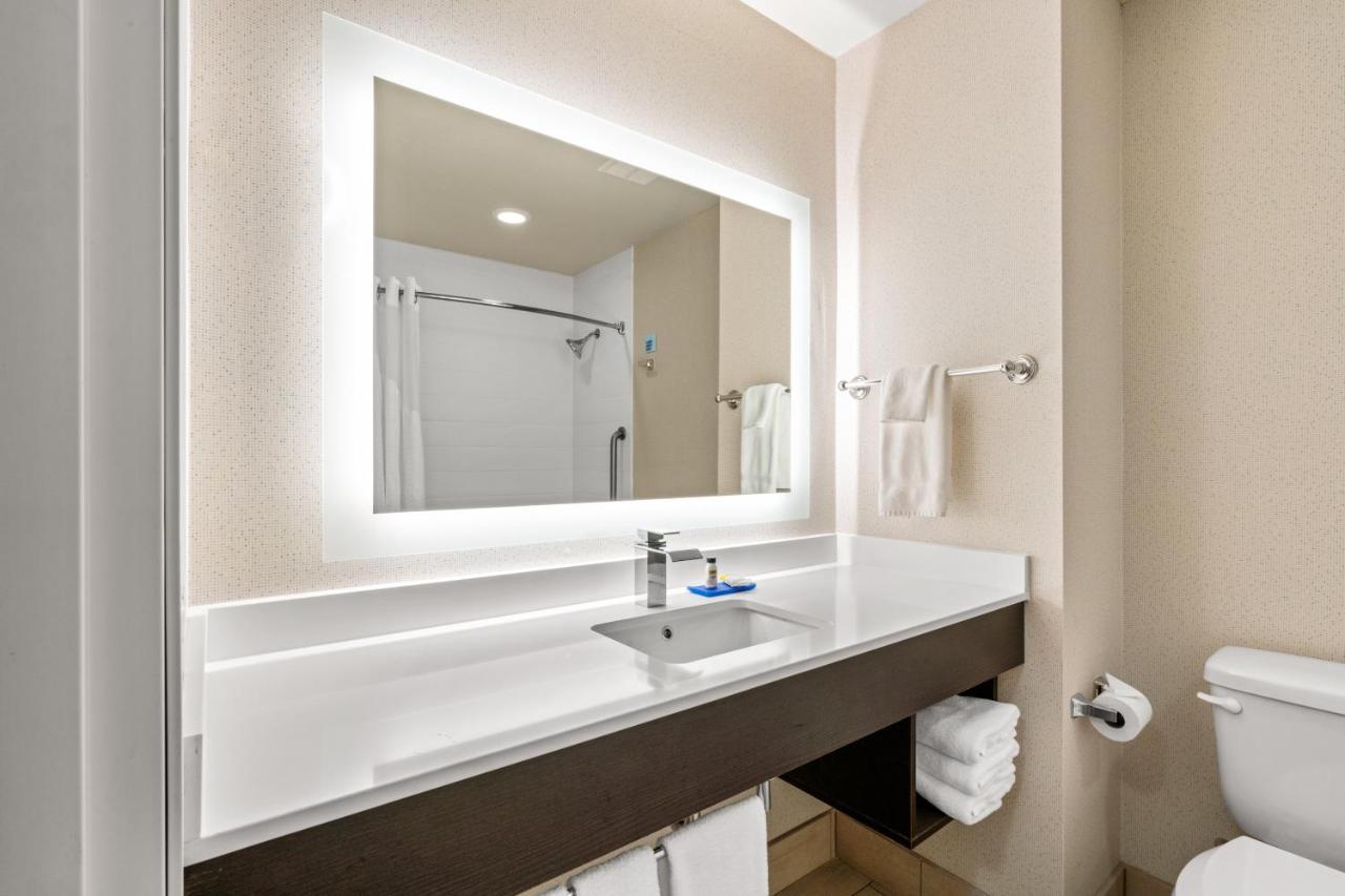 Holiday Inn Express & Suites Klamath Falls Central By Ihg Esterno foto