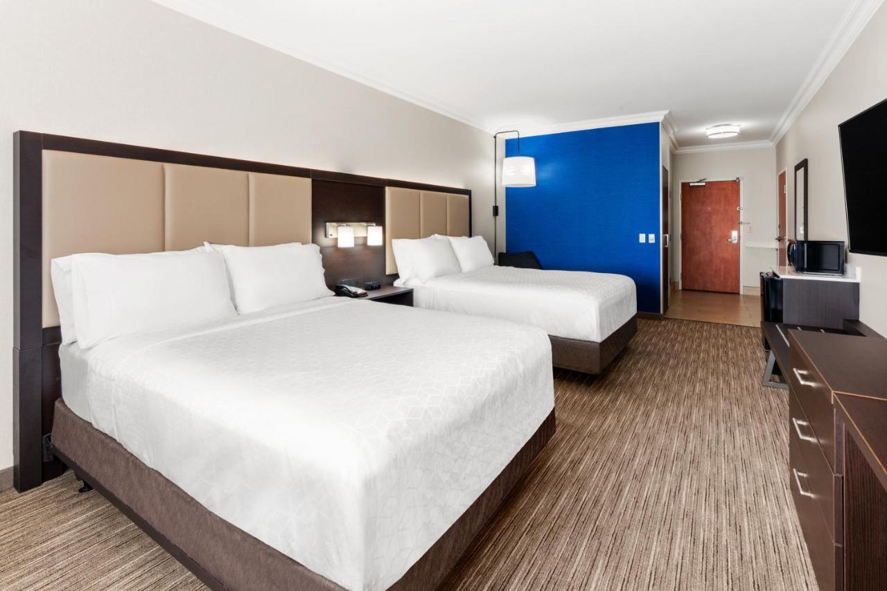 Holiday Inn Express & Suites Klamath Falls Central By Ihg Esterno foto