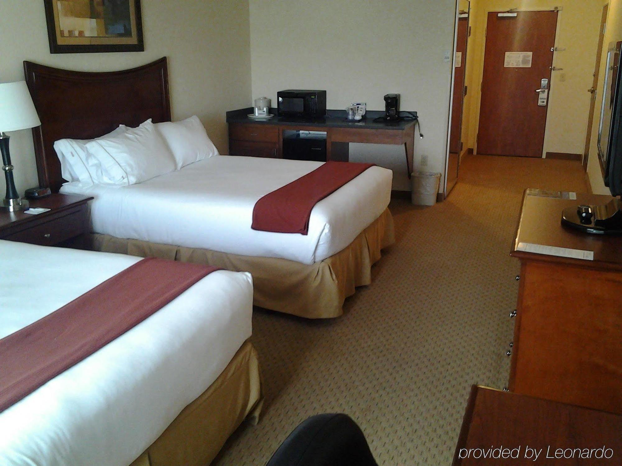 Holiday Inn Express & Suites Klamath Falls Central By Ihg Esterno foto