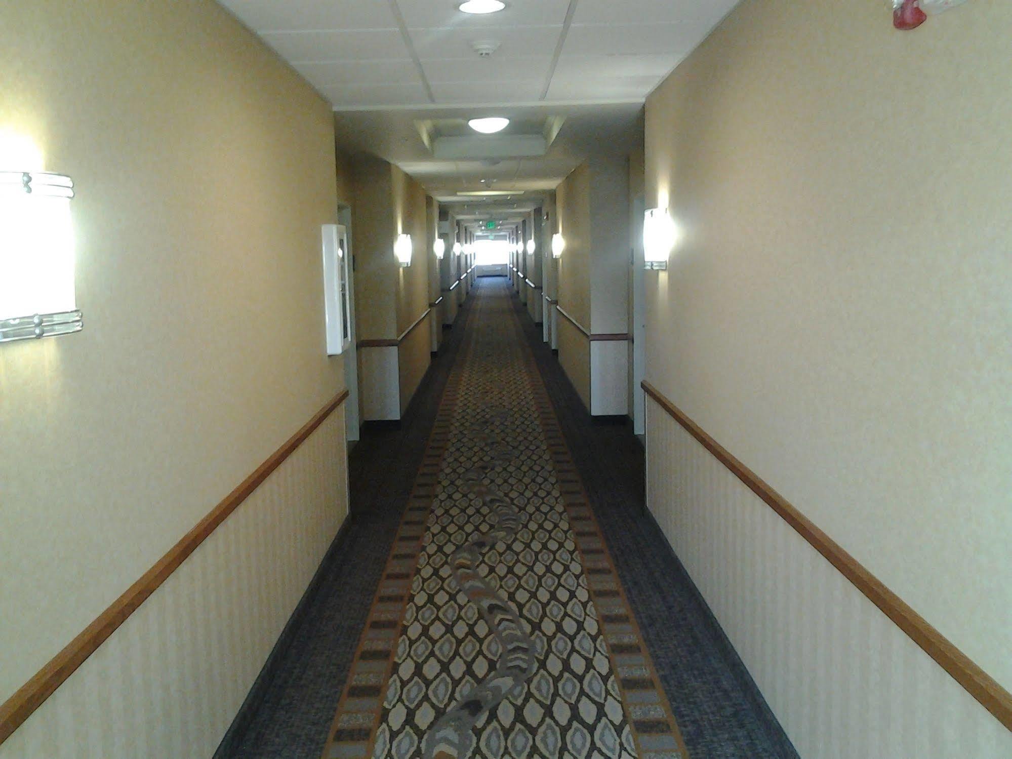 Holiday Inn Express & Suites Klamath Falls Central By Ihg Esterno foto